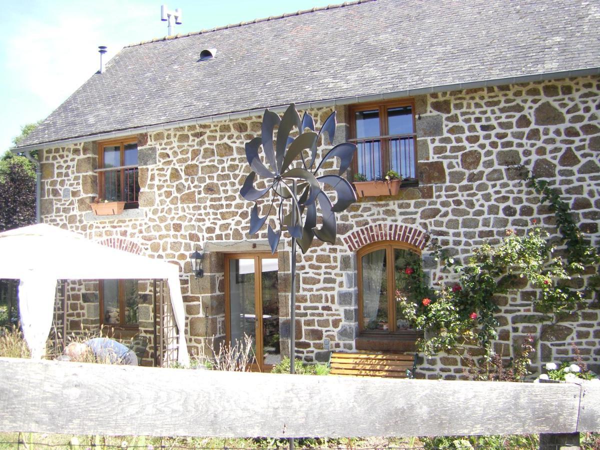 La Cloue Bed & Breakfast Sainte-Marie-du-Bois  ภายนอก รูปภาพ