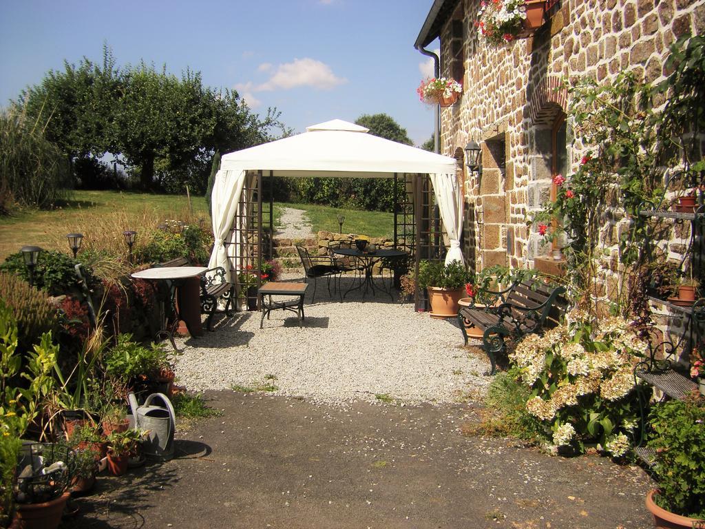 La Cloue Bed & Breakfast Sainte-Marie-du-Bois  ภายนอก รูปภาพ