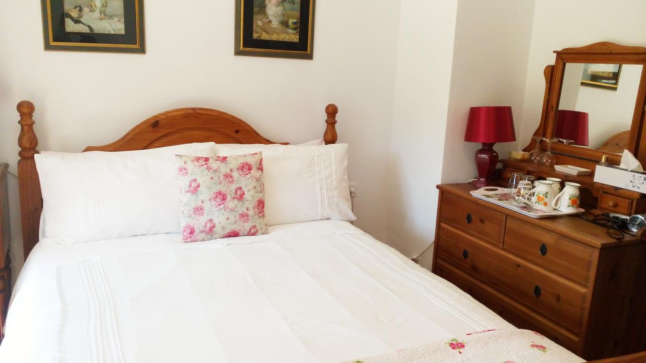 La Cloue Bed & Breakfast Sainte-Marie-du-Bois  ภายนอก รูปภาพ