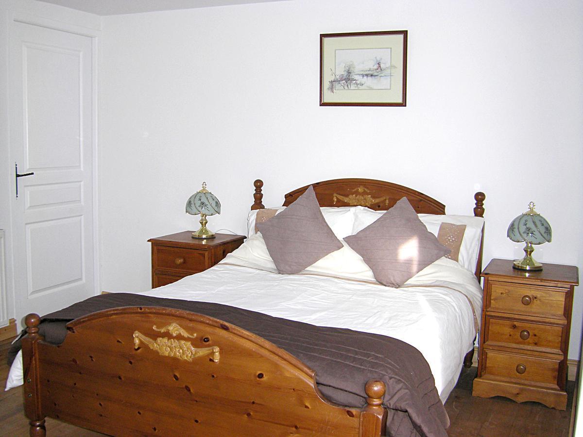 La Cloue Bed & Breakfast Sainte-Marie-du-Bois  ภายนอก รูปภาพ